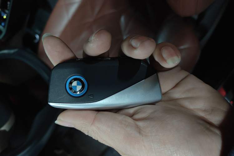 Used BMW iX 2022 xDrive50 Interior 1