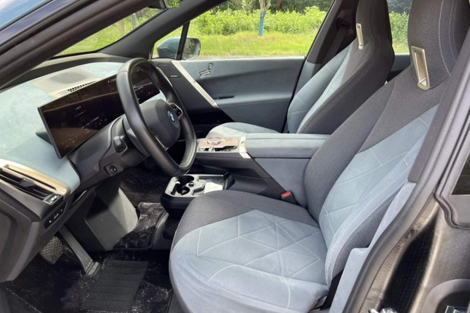 Used BMW iX 2022 xDrive40 Interior 10