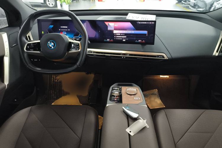 Used BMW iX 2022 xDrive40 Interior 2