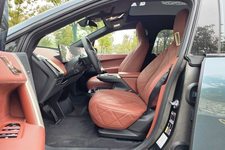 Used BMW iX 2022 xDrive50 Interior 2