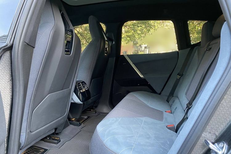 Used BMW iX 2022 xDrive40 Interior 2