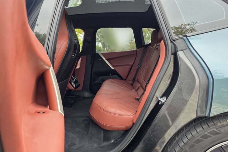 Used BMW iX 2022 xDrive50 Interior 3