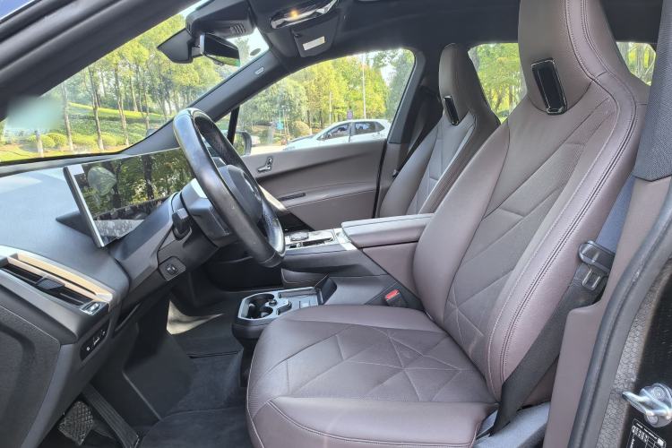 Used BMW iX 2022 xDrive40 Interior 3