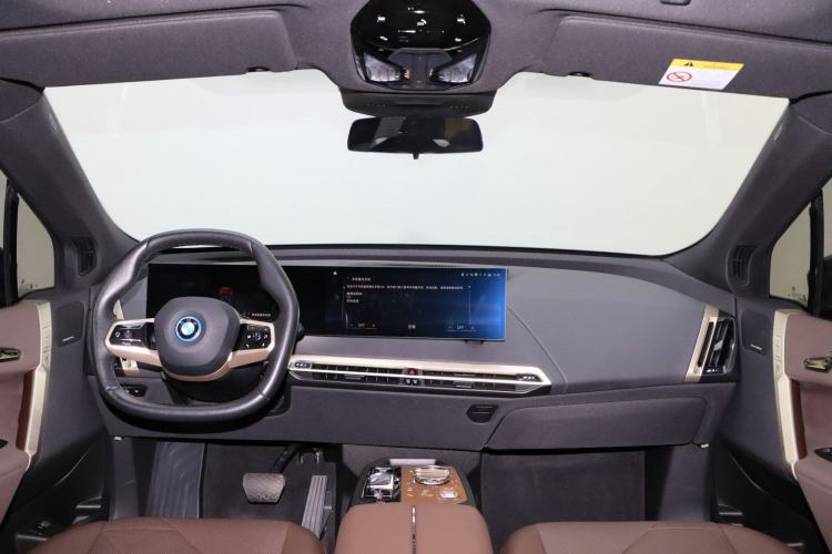 Used BMW iX 2022 xDrive40 Interior 3