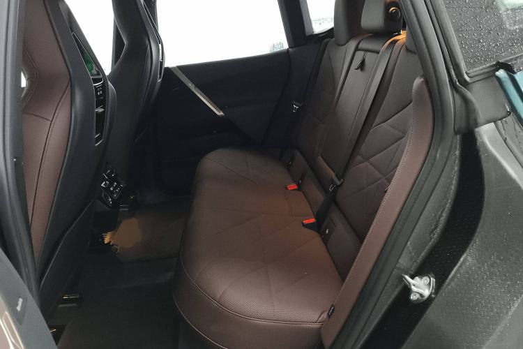 Used BMW iX 2022 xDrive40 Interior 4