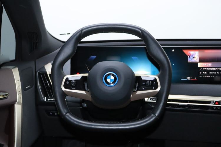 Used BMW iX 2022 xDrive40 Interior 4