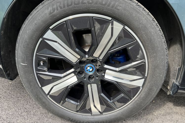 Used BMW iX 2022 xDrive40 Interior 9