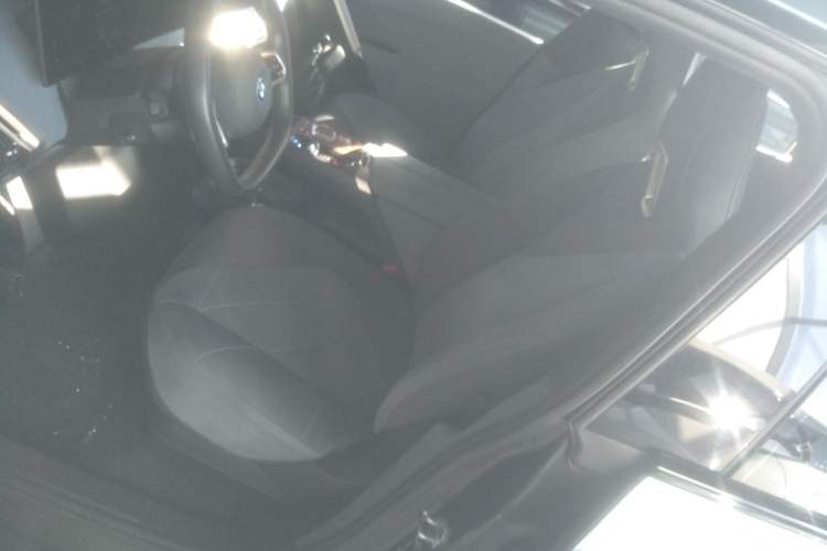 Used BMW iX 2022 xDrive40 Left Front Seat