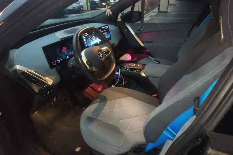 Used BMW iX 2022 xDrive40 Left Front Seat