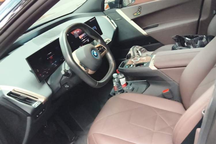 Used BMW iX 2022 xDrive40 Left Front Seat
