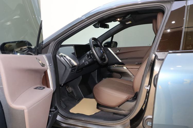 Used BMW iX 2022 xDrive40 Left Front Seat