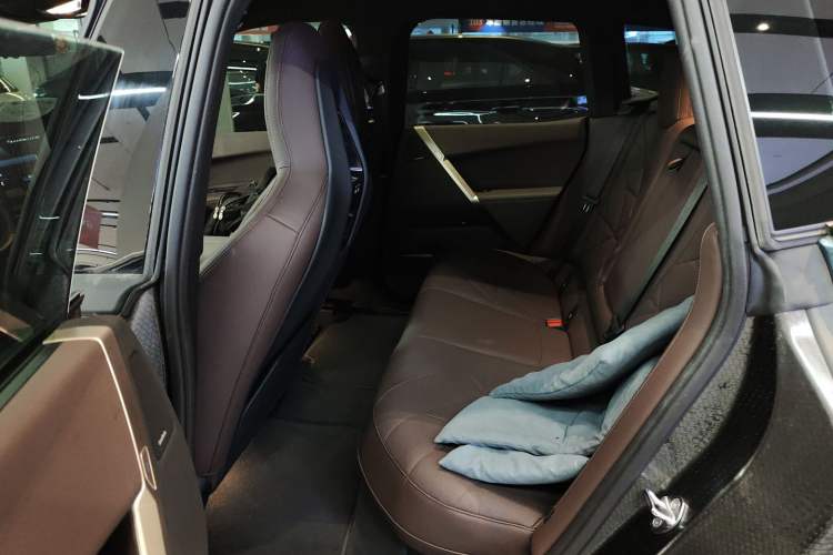 Used BMW iX 2022 xDrive40 Left Rear Seat