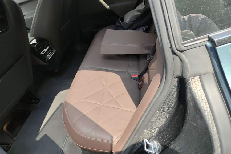 Used BMW iX 2022 xDrive40 Left Rear Seat