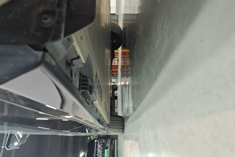 Used BMW iX 2022 xDrive50 Left Side Sill