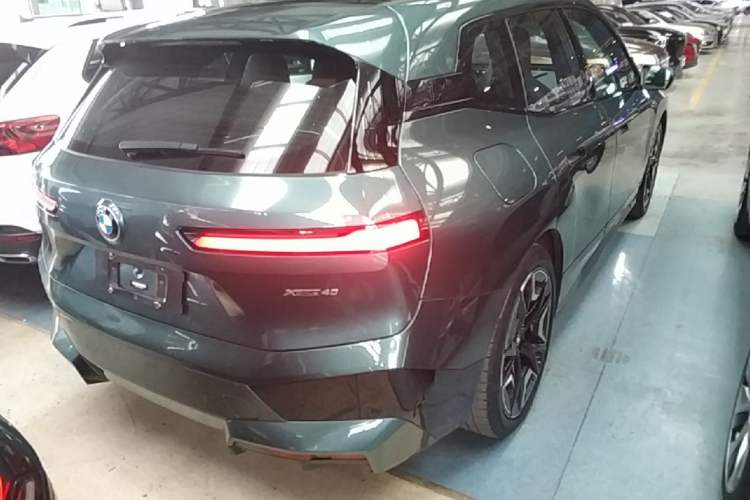 Used BMW iX 2022 xDrive40 Rear Right 45 Deg