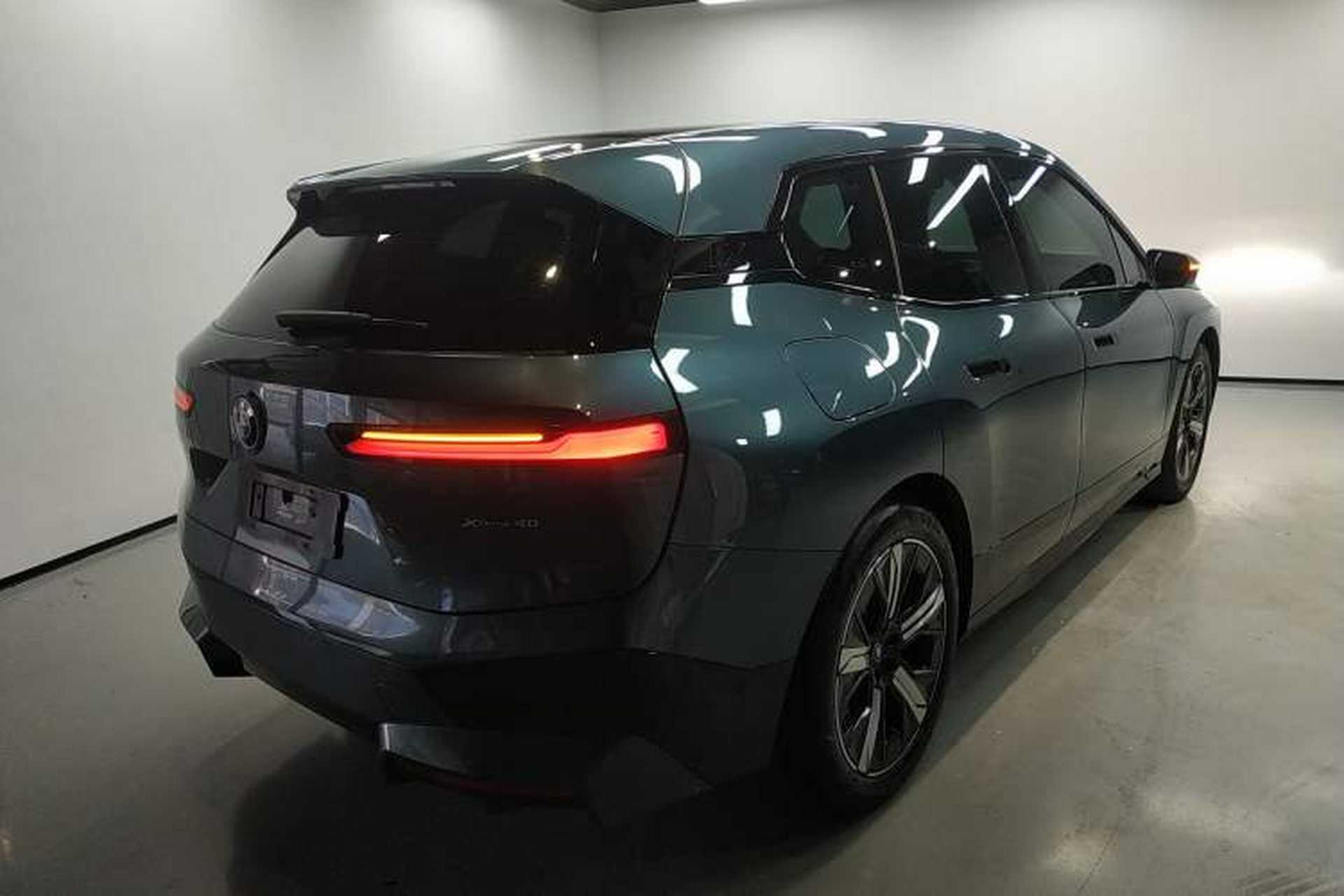 Used BMW iX 2022 xDrive40 Rear Right 45 Deg