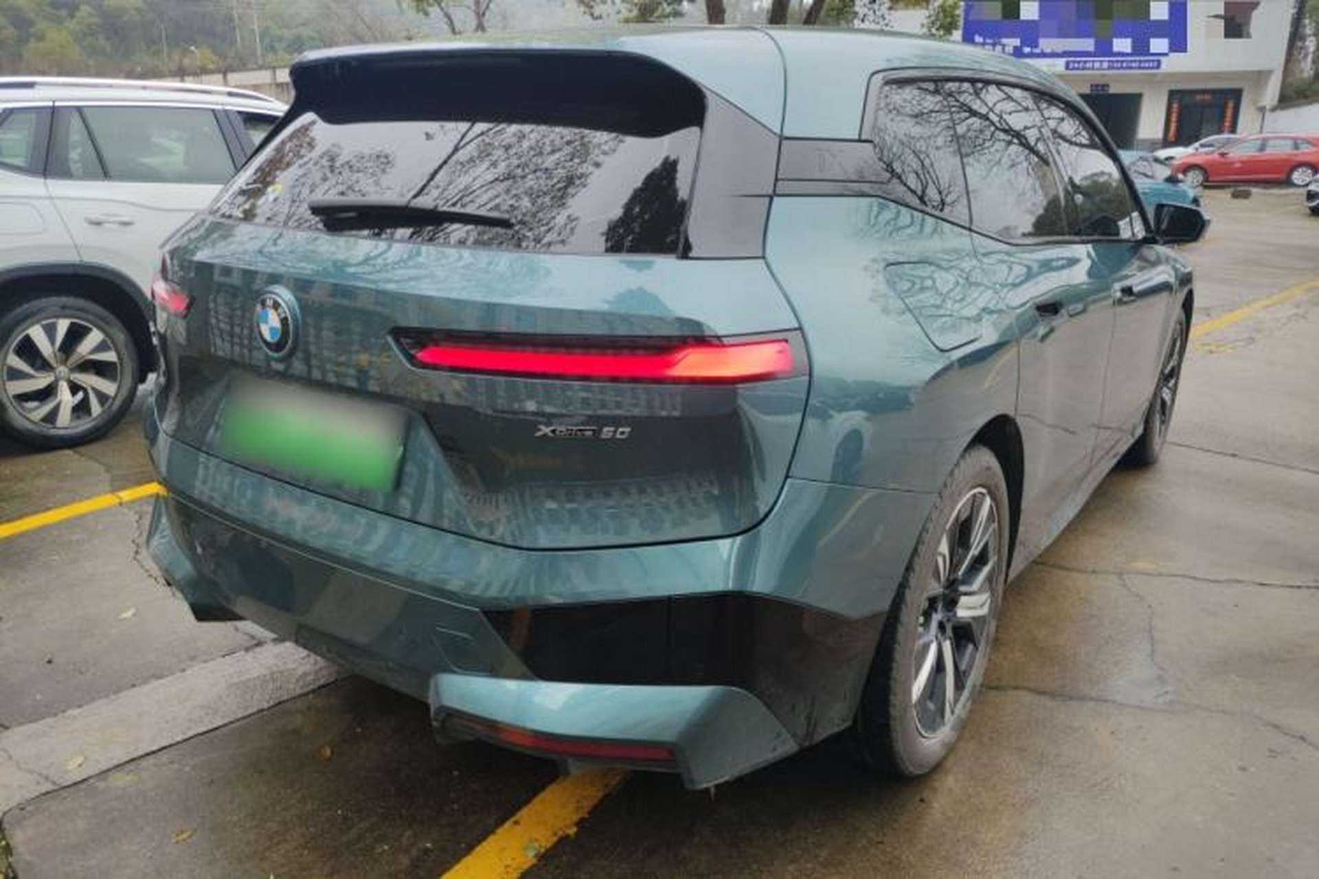 Used BMW iX 2022 xDrive50 Rear Right 45 Deg