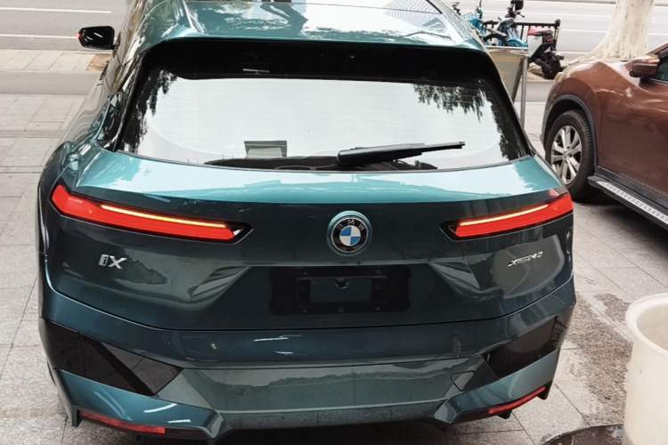 Used BMW iX 2022 xDrive40 Rear