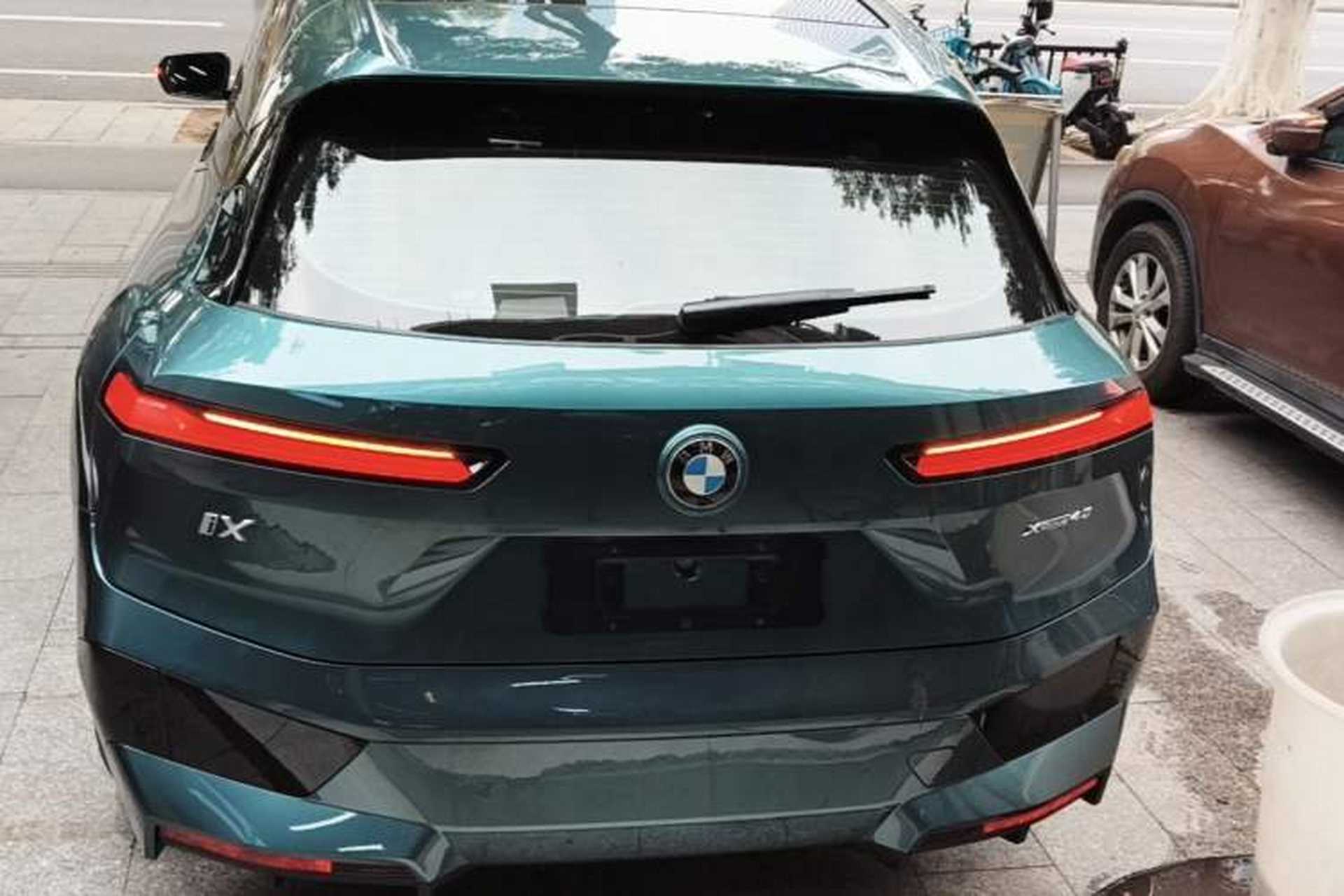 Used BMW iX 2022 xDrive40 Rear