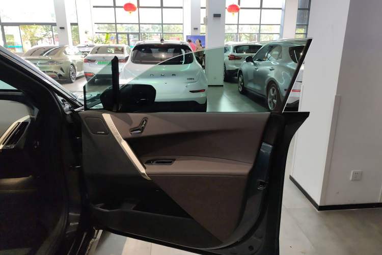Used BMW iX 2022 xDrive40 Right Front Door Interior