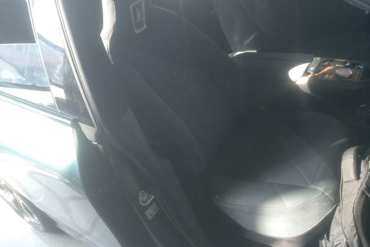 Used BMW iX 2022 xDrive40 Right Front Seat