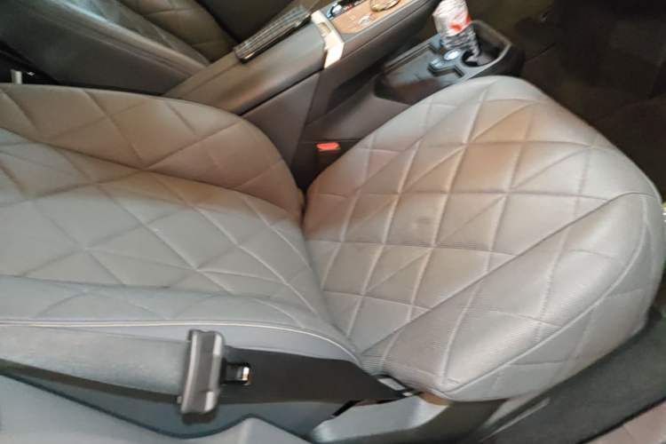 Used BMW iX 2022 xDrive40 Right Front Seat