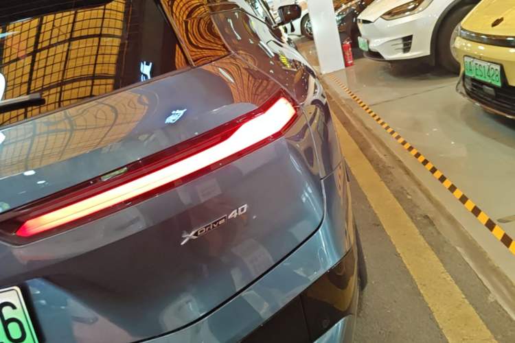 Used BMW iX 2022 xDrive40 Right Rear Taillight