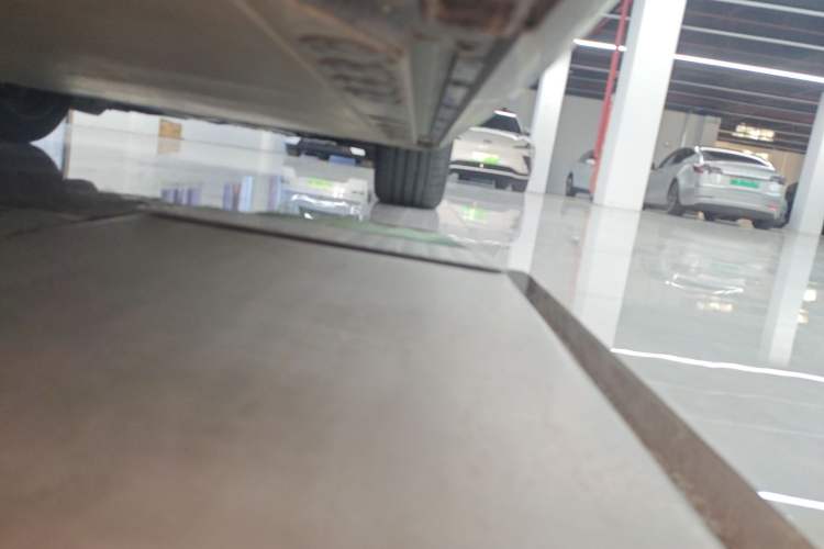 Used BMW iX 2022 xDrive40 Right Side Sill