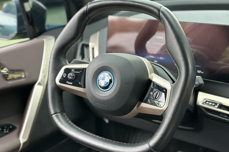 Used BMW iX 2022 xDrive40 Steering Wheel