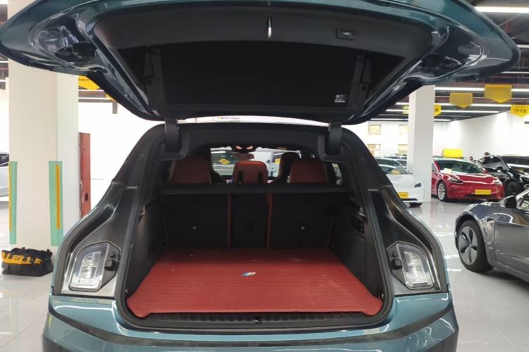 Used BMW iX 2022 xDrive50 Trunk
