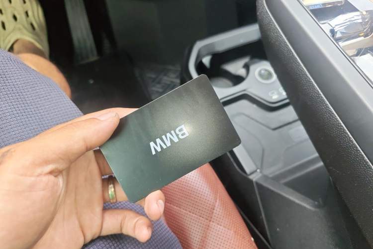 Used BMW iX 2022 xDrive40 Vehicle Key
