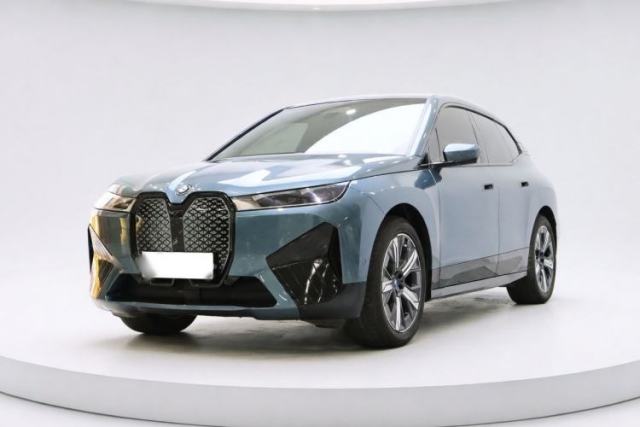 Used BMW iX 2022 xDrive40