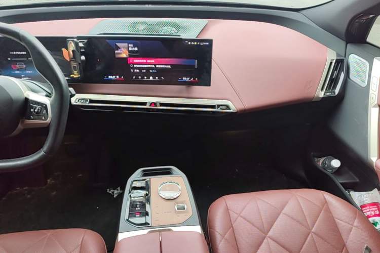 Used BMW iX 2022 M60 Audio And AC Panel