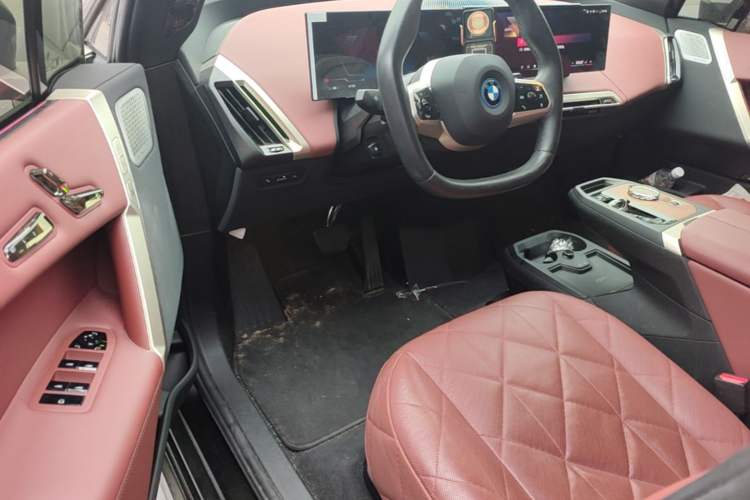 Used BMW iX 2022 M60 Driver Seat