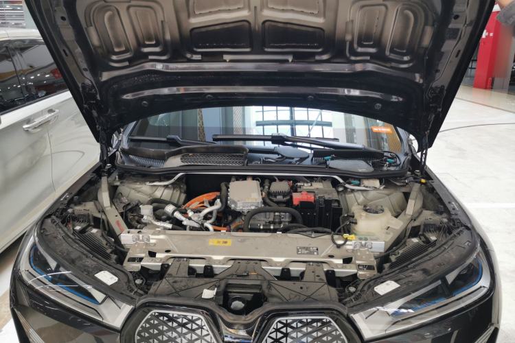 Used BMW iX 2022 xDrive40 Engine Bay