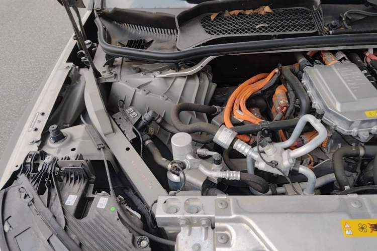Used BMW iX 2022 xDrive50 Engine Bay Right