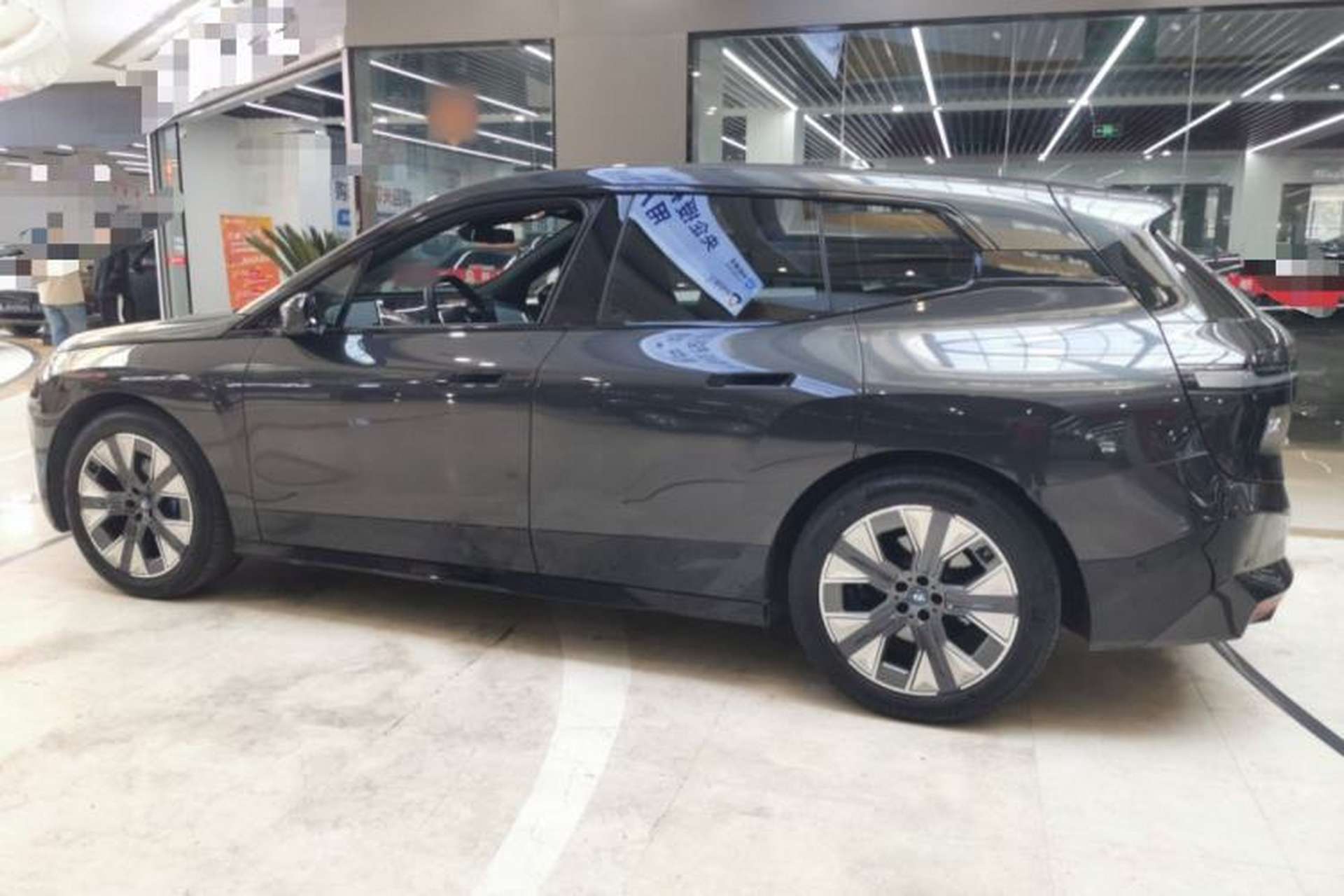 Used BMW iX 2022 xDrive40 Exterior 3
