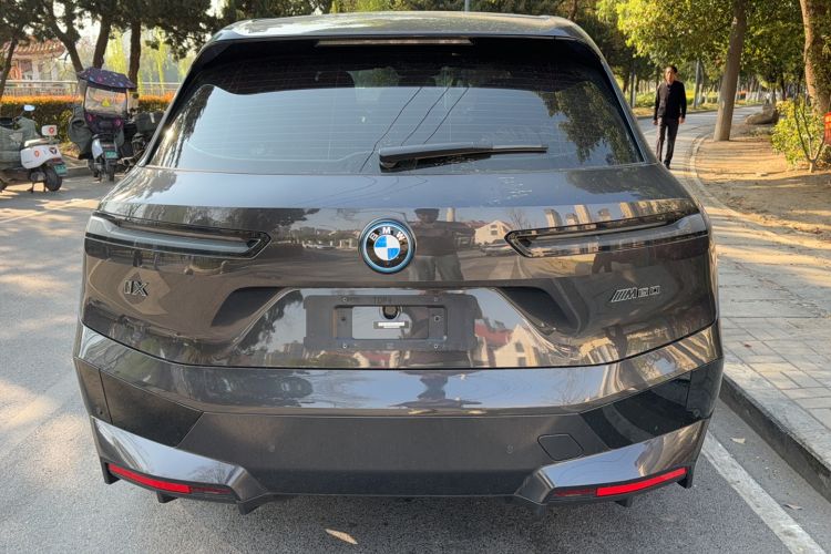 Used BMW iX 2022 xDrive50 Exterior 3