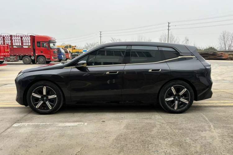 Used BMW iX 2022 xDrive40 Exterior 6