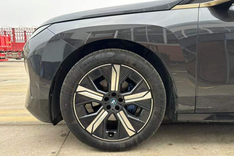 Used BMW iX 2022 xDrive40 Exterior 7