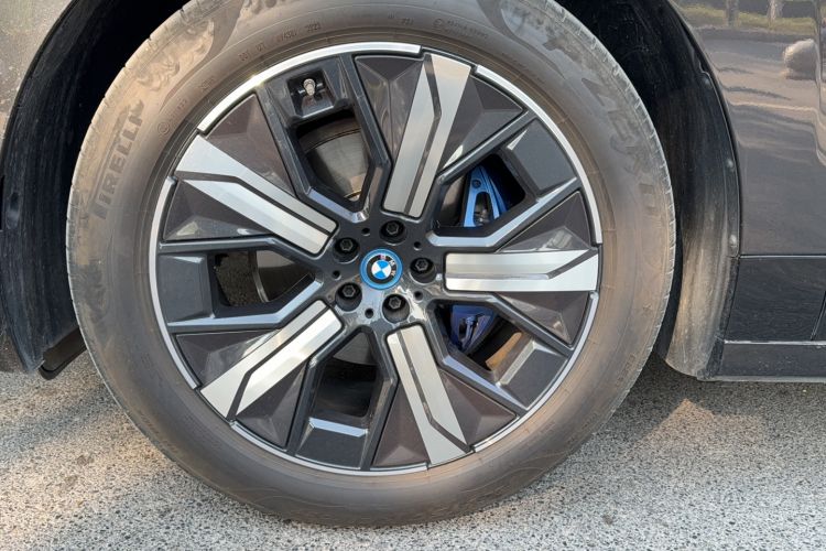 Used BMW iX 2022 xDrive50 Exterior 8