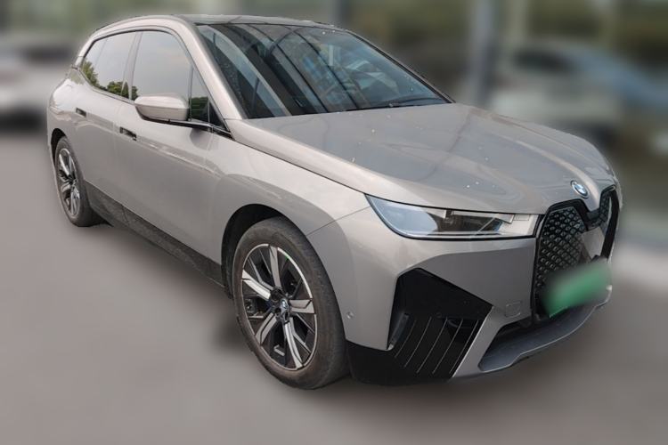 Used BMW iX 2022 xDrive50 Front Right 45 Deg