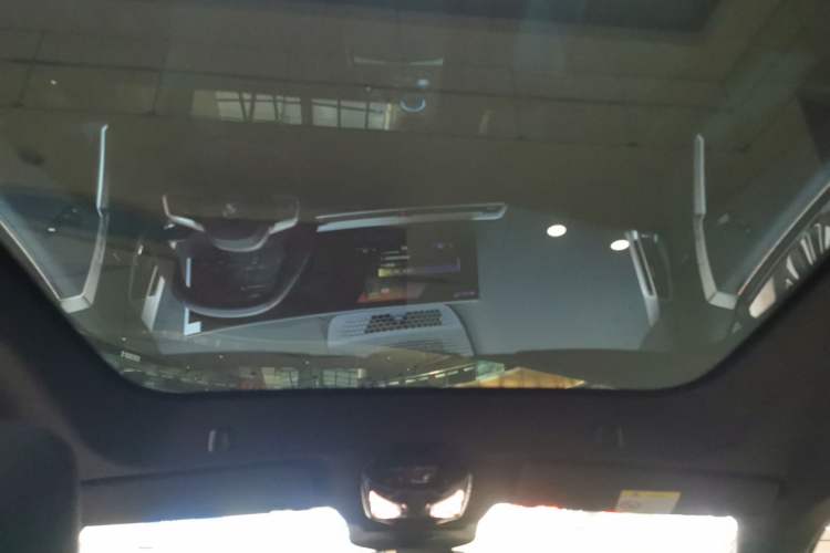 Used BMW iX 2022 xDrive40 Headliner