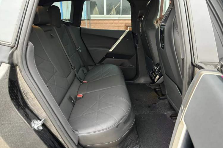 Used BMW iX 2022 xDrive40 Interior 2