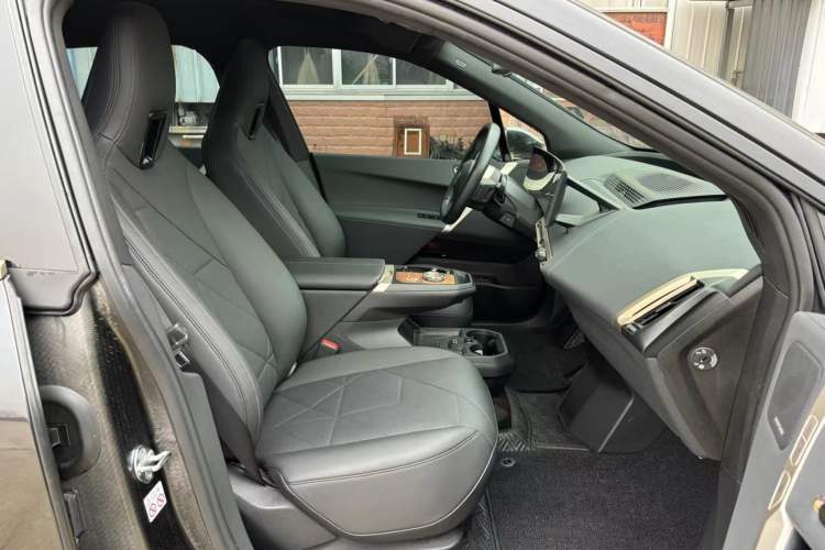 Used BMW iX 2022 xDrive40 Interior 4