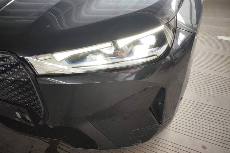 Used BMW iX 2022 xDrive40 Left Front Headlight