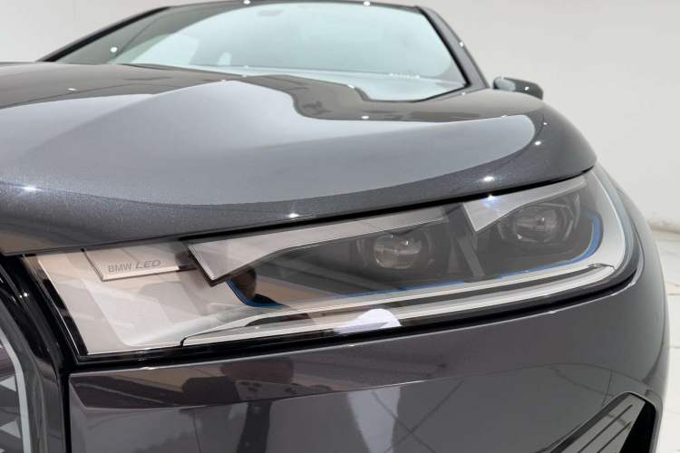 Used BMW iX 2022 xDrive40 Left Front Headlight