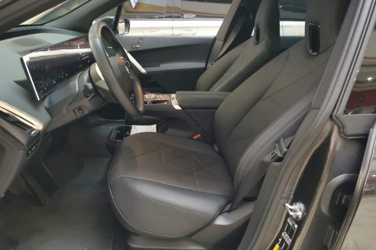 Used BMW iX 2022 xDrive40 Left Front Seat