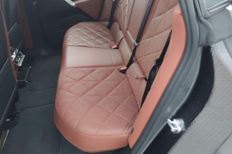 Used BMW iX 2022 xDrive50 Left Rear Seat