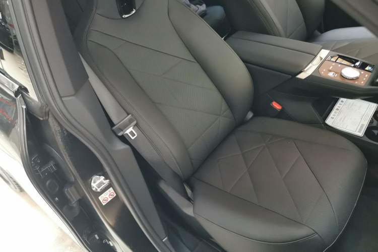 Used BMW iX 2022 xDrive40 Right Front Seat